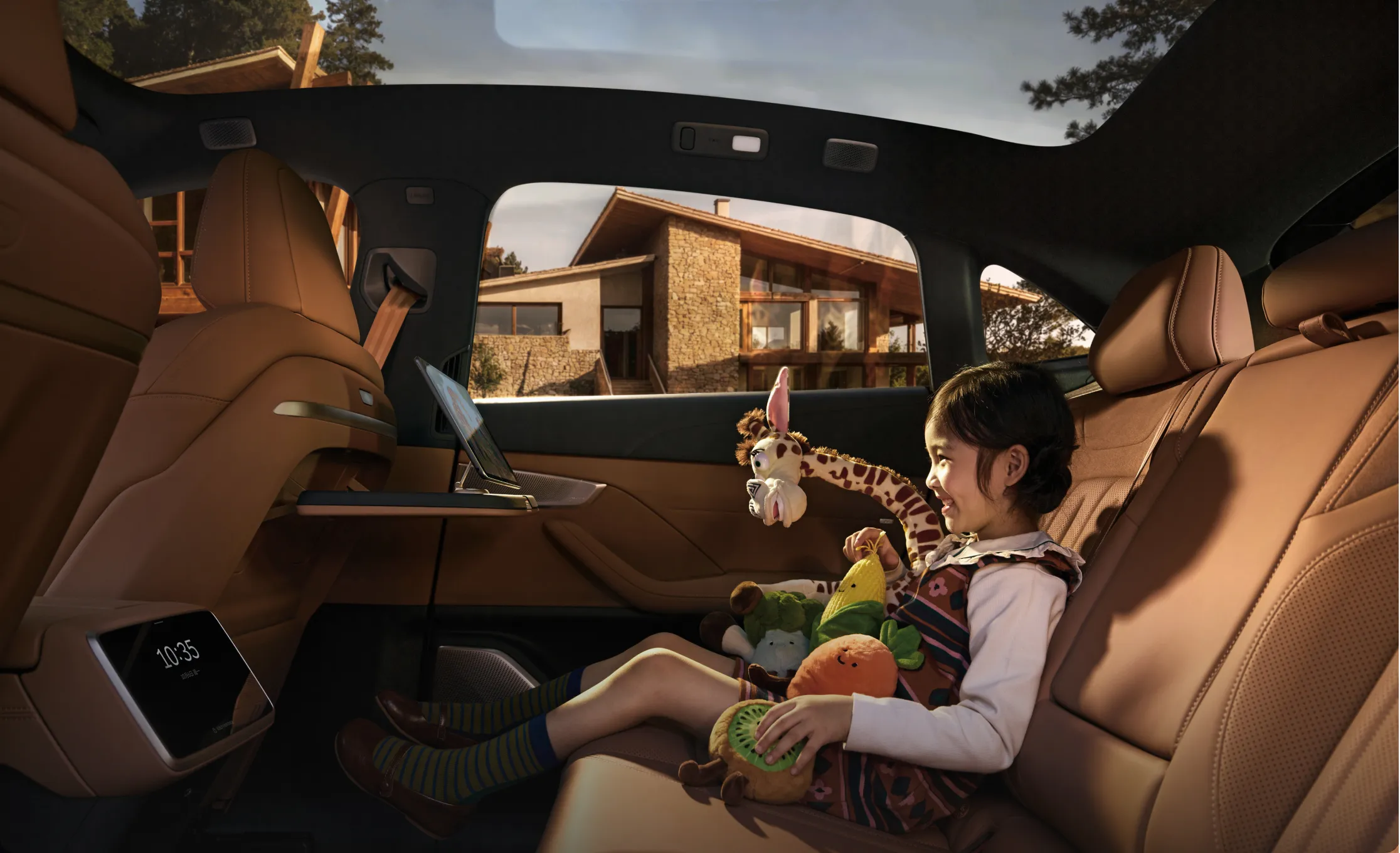 Rear right folding table