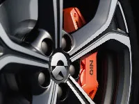 Red Calipers (6-Piston)