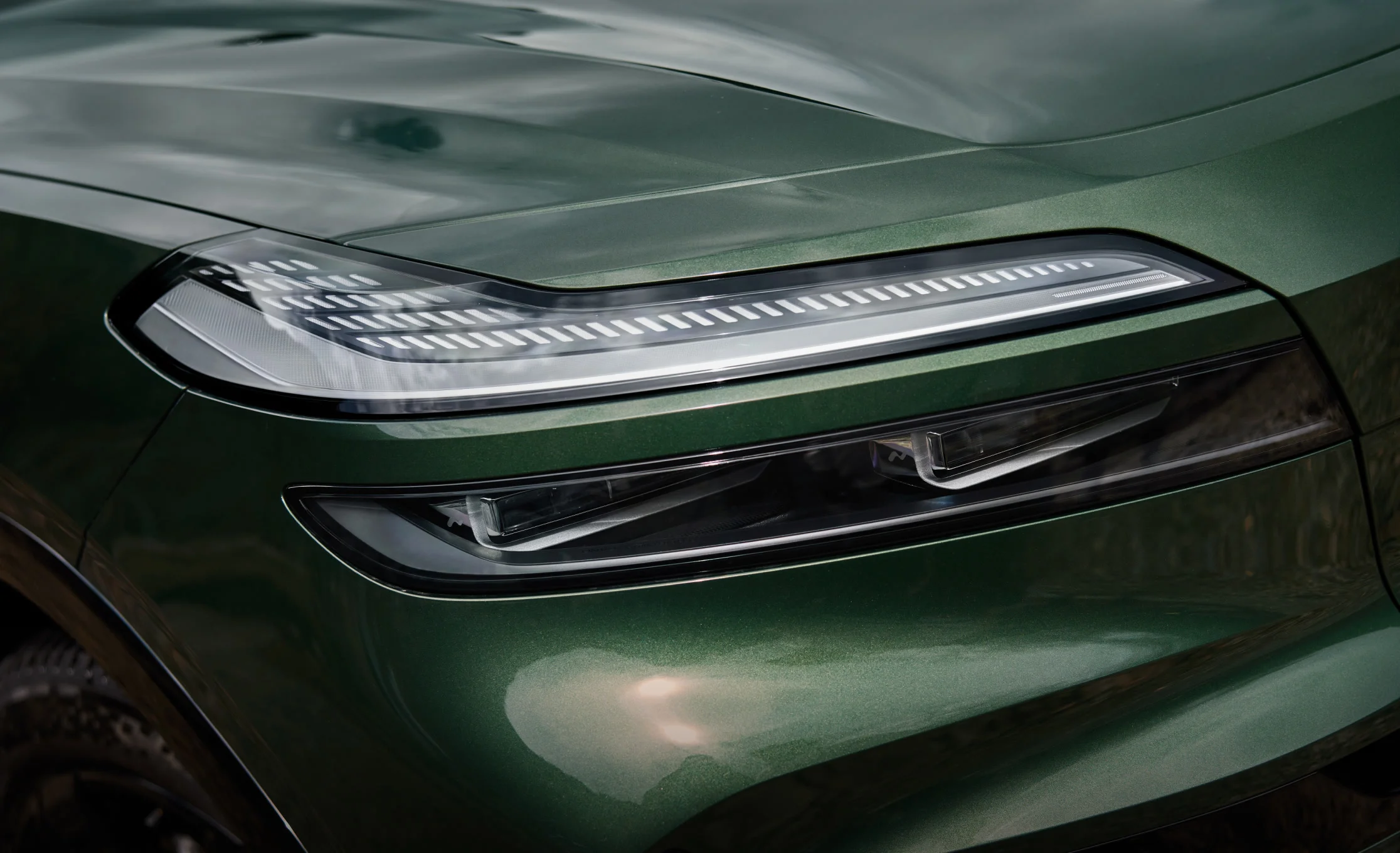 "Shining Stars" Smart Interactive Pixel Headlights
